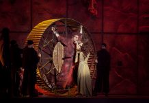 ‘Notre Dame de Paris’ Müzikali Başladı.