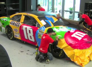 Nascar Aracı Kaplama Sanatı